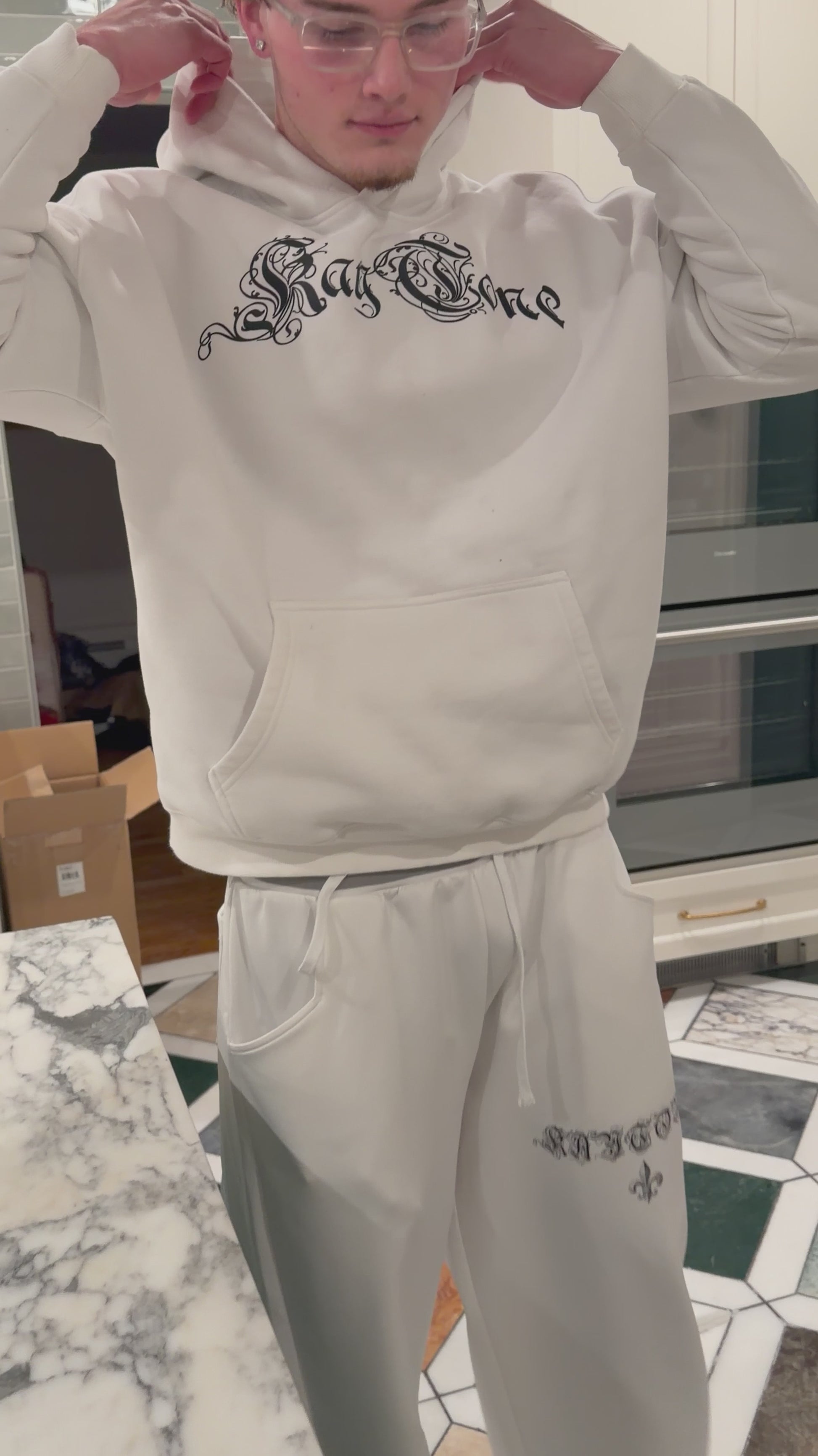 Oversize White Fleeced Hoodie